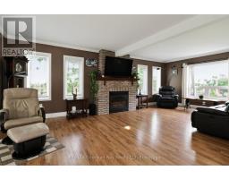 4 Moore Avenue, Tay, ON L0K2A0 Photo 16