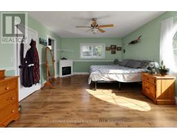 4 Moore Avenue, Tay, ON L0K2A0 Photo 21