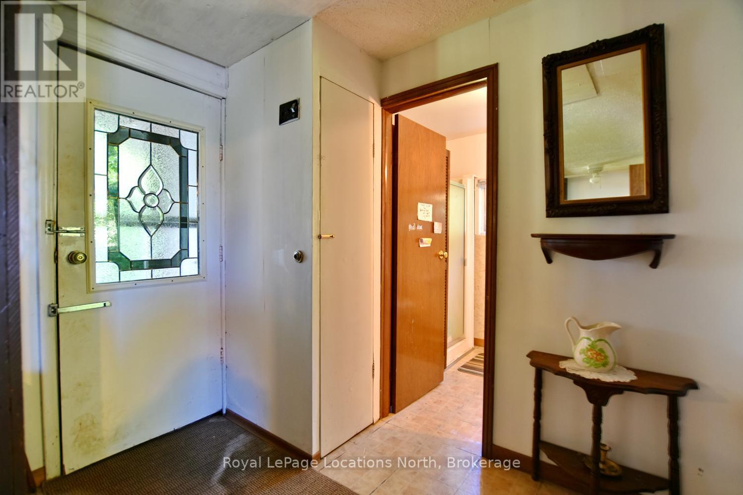 20 MARILYN AVENUE N - 11