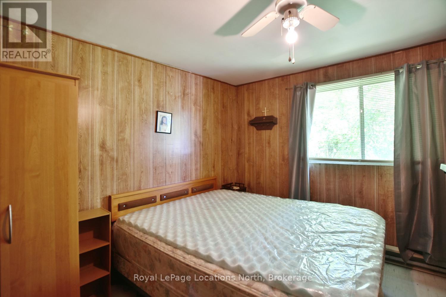 20 MARILYN AVENUE N - 16