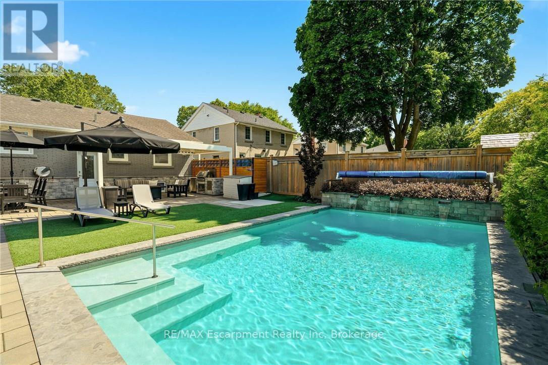 2113 COURTLAND DRIVE - 2