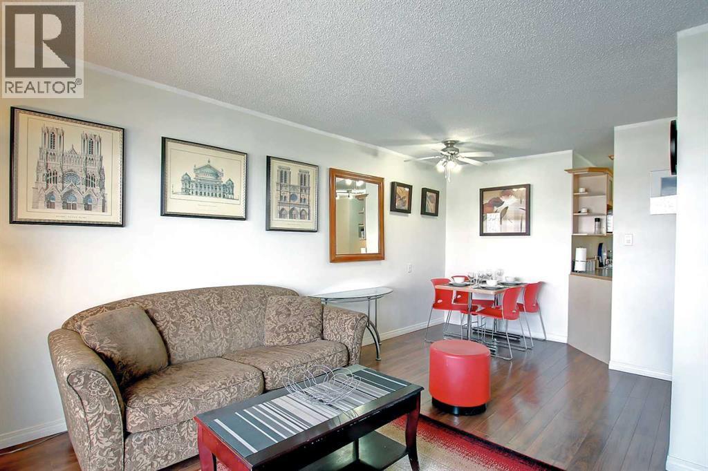 #606 1320 12 Avenue SW - 21