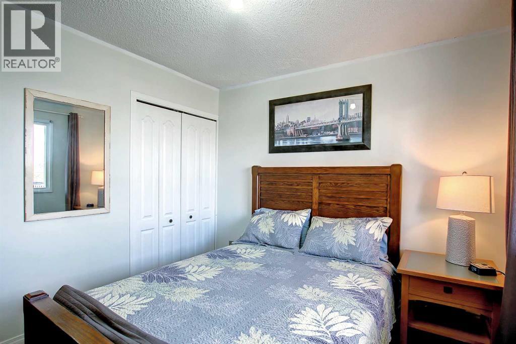 #606 1320 12 Avenue SW - 19