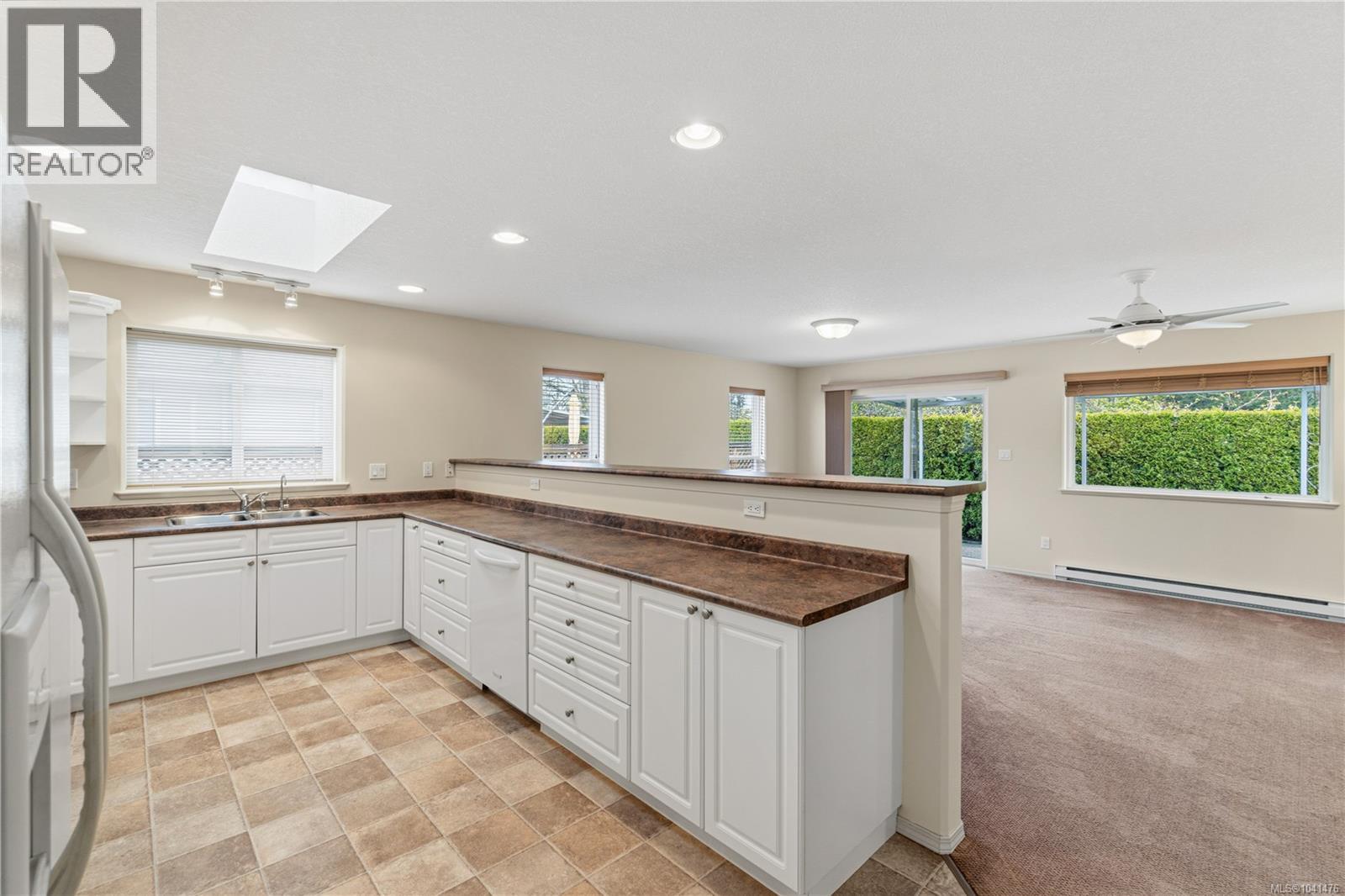 318 Clarkson Pl - 13