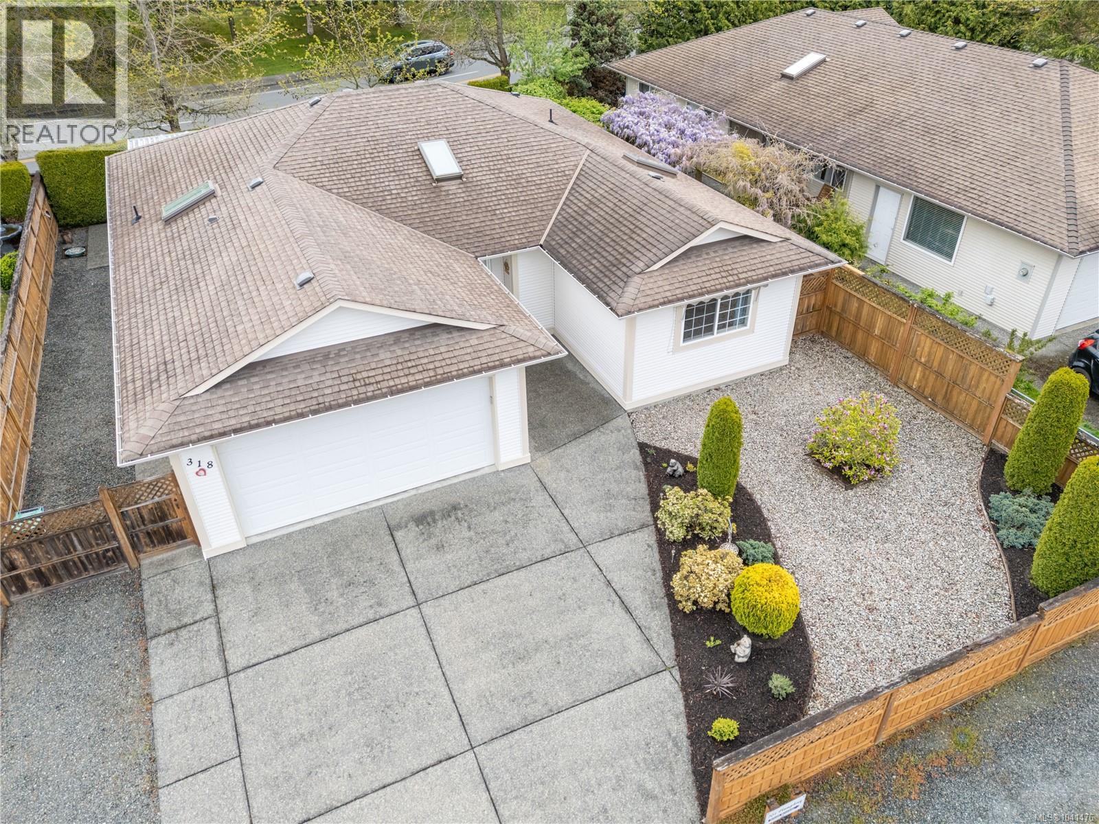 318 Clarkson Pl - 41