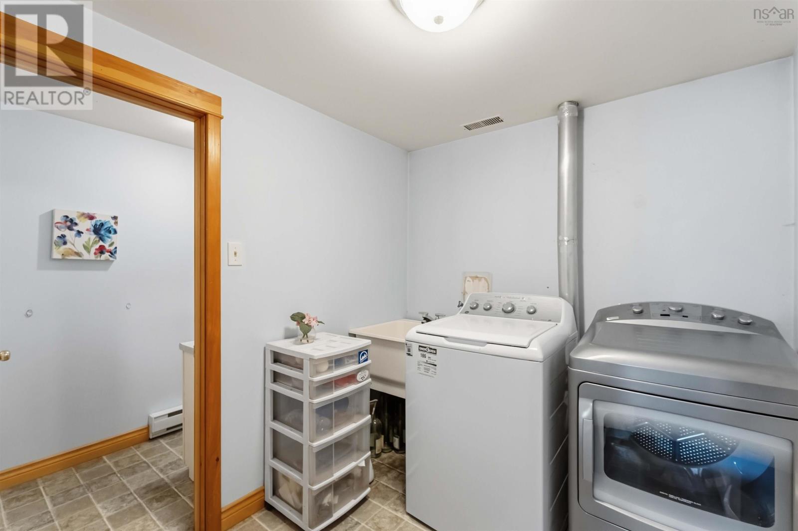 61 Nictaux Road - 22