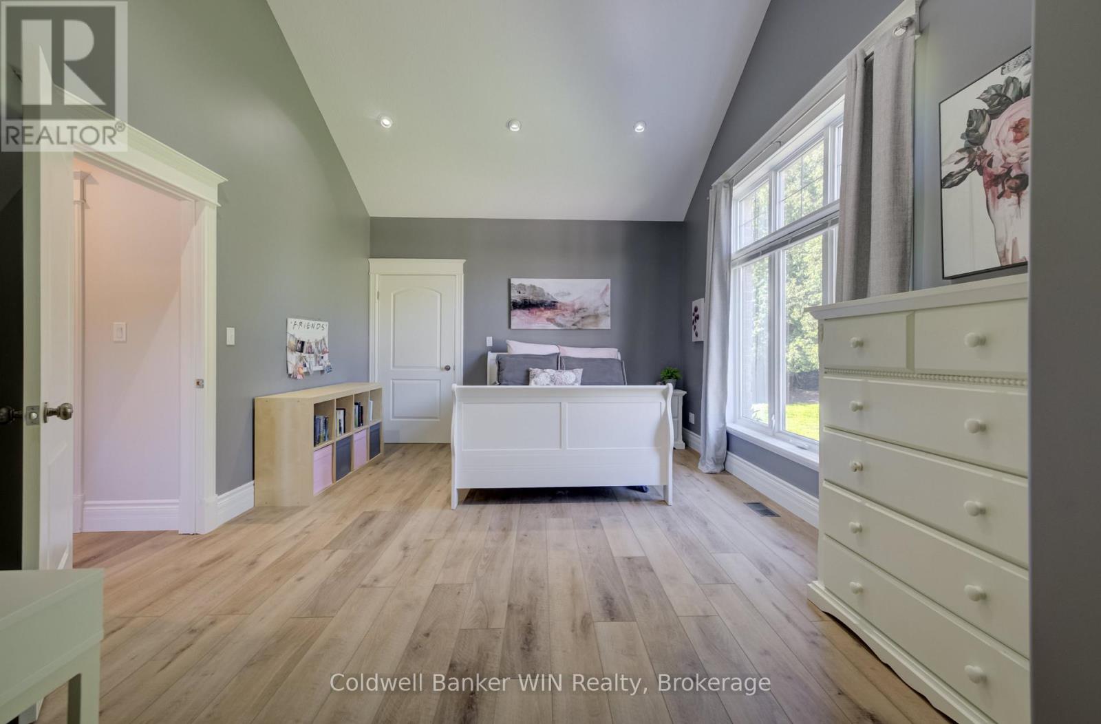 9490 WELLINGTON ROAD 6 - Image 26