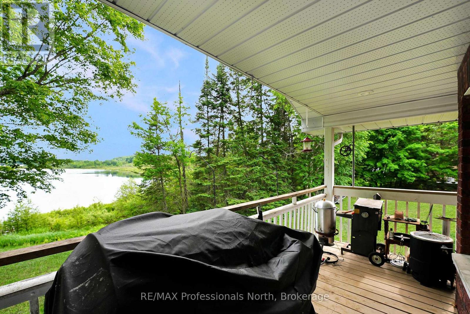 1187 WOODS ROAD - 27