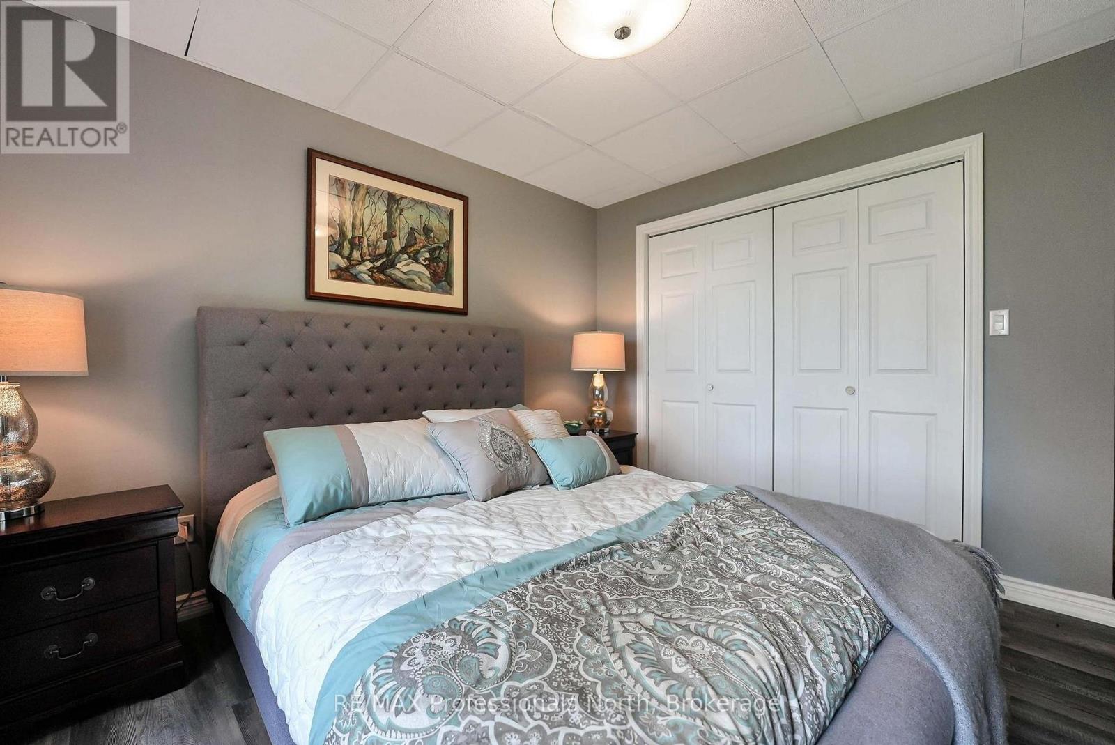 1187 WOODS ROAD - 31
