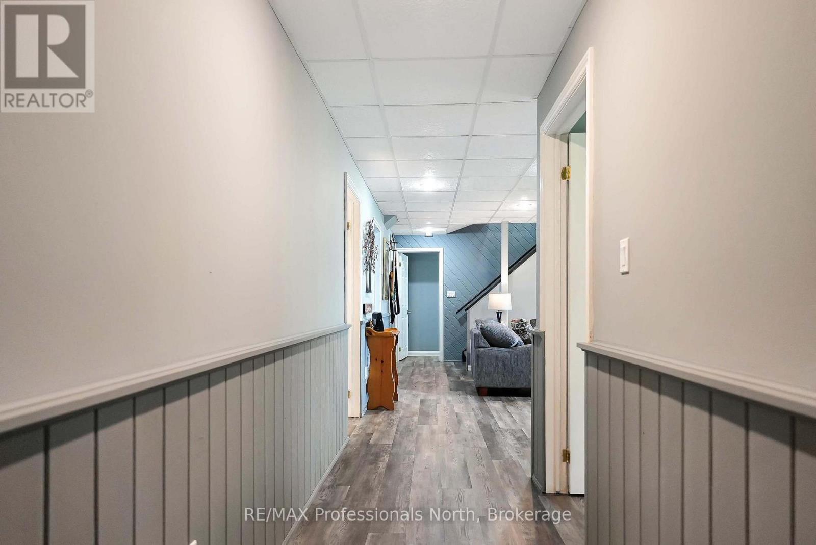 1187 WOODS ROAD - 32