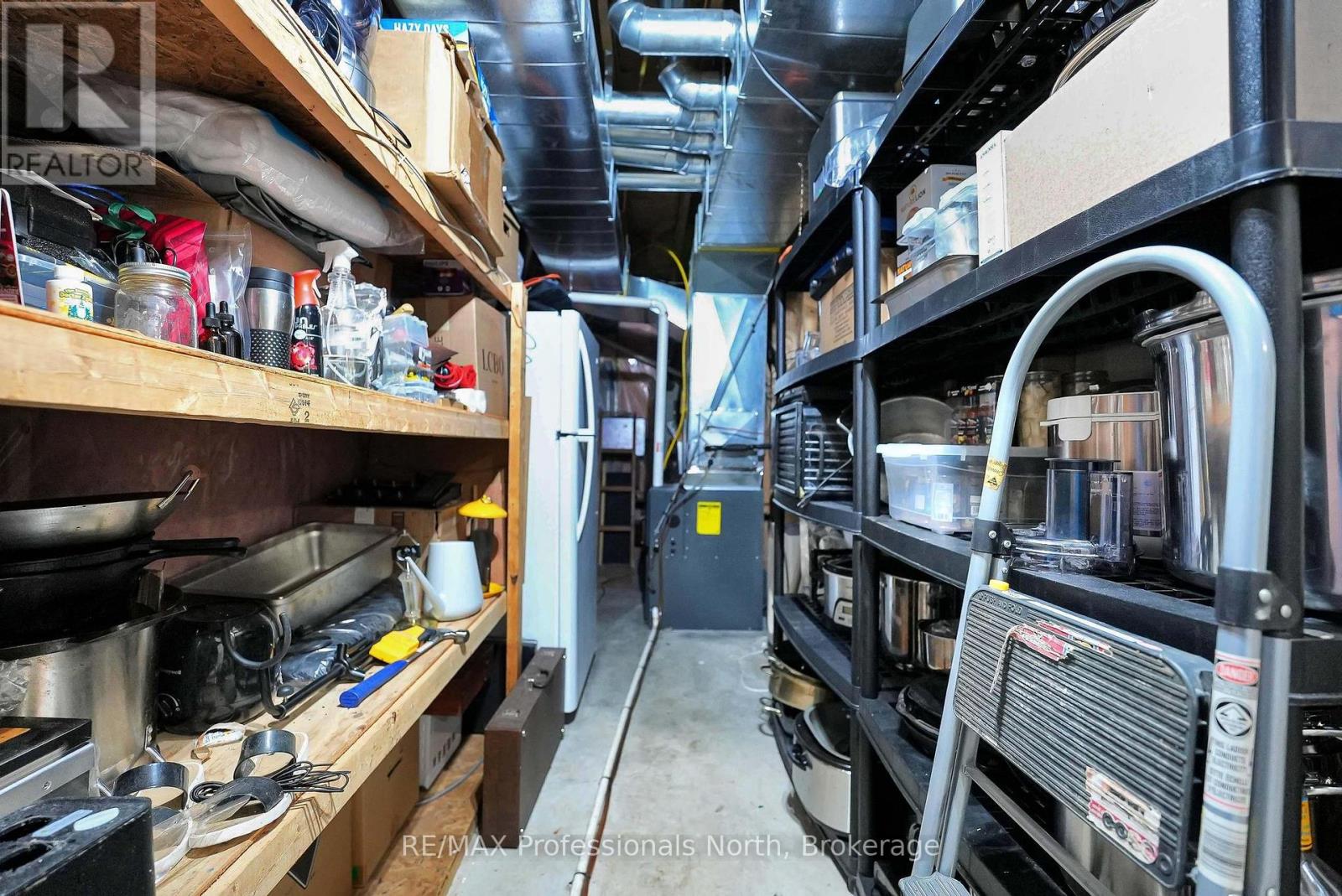 1187 WOODS ROAD - 36