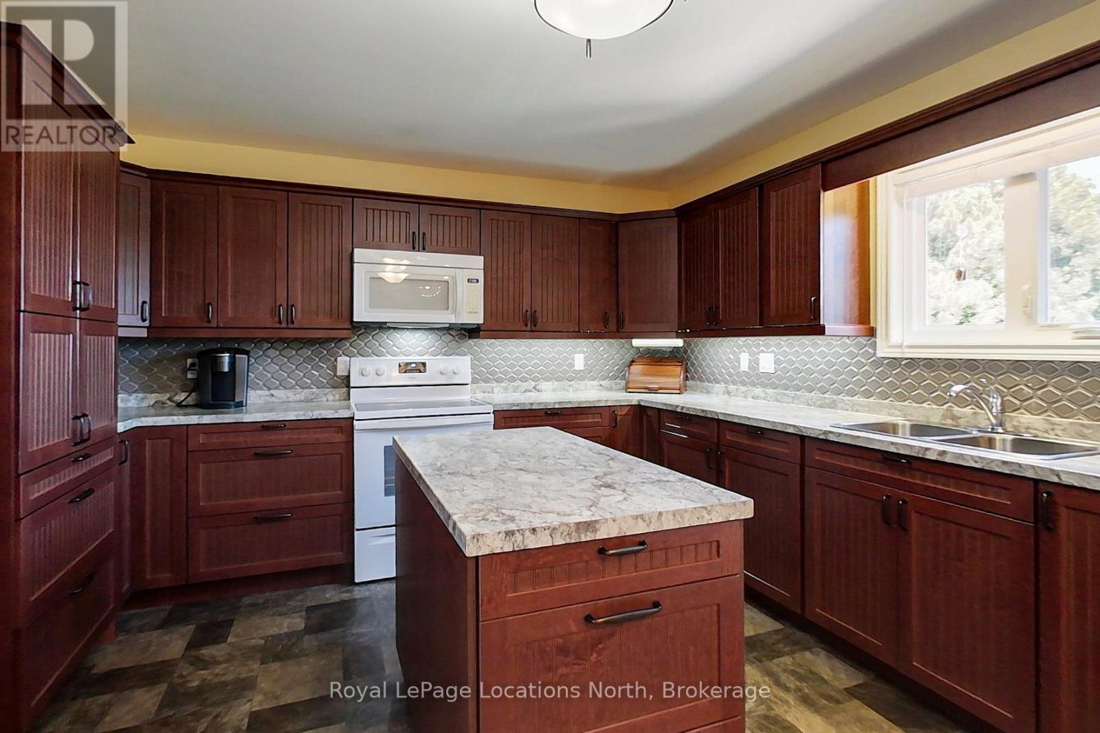 595 RIDGE ROAD - 15