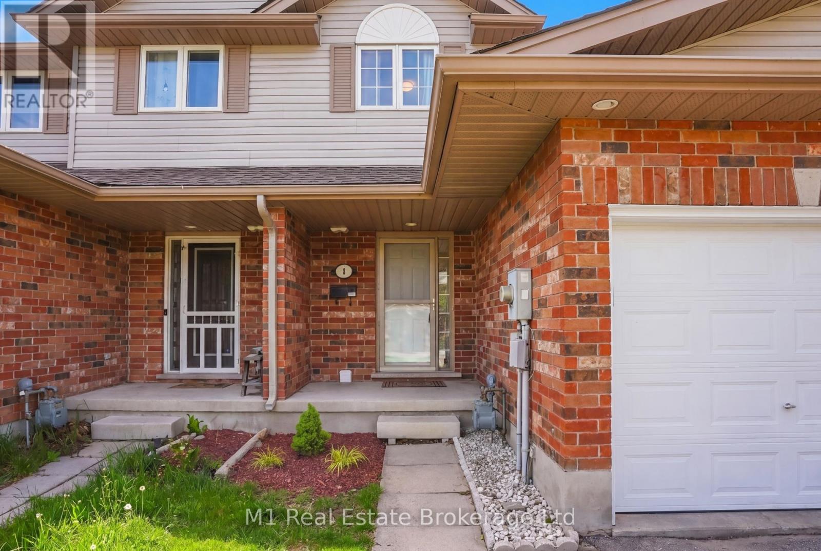 8 RALSTON DRIVE - 3