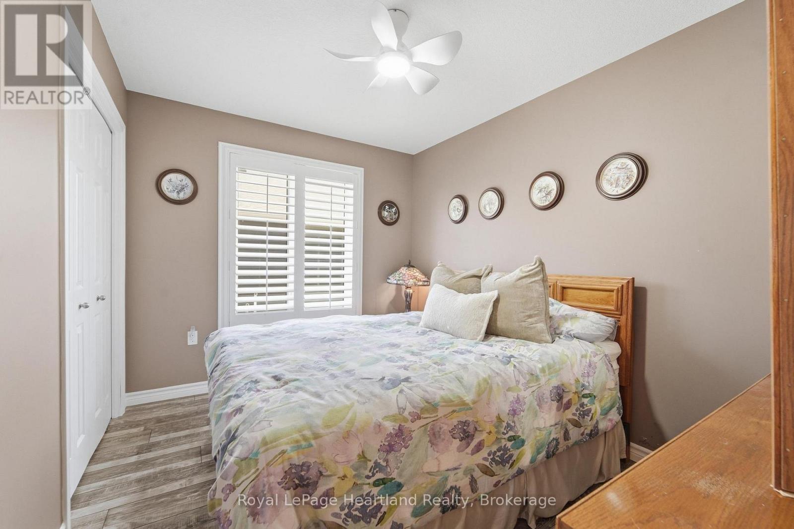 37 LAKE BREEZE DRIVE - Image 19