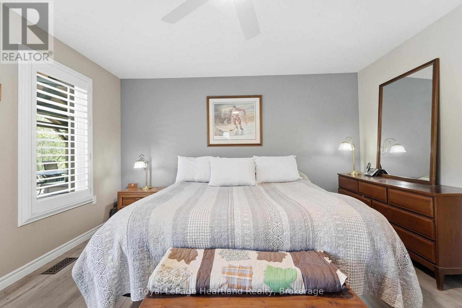 37 LAKE BREEZE DRIVE - Image 24
