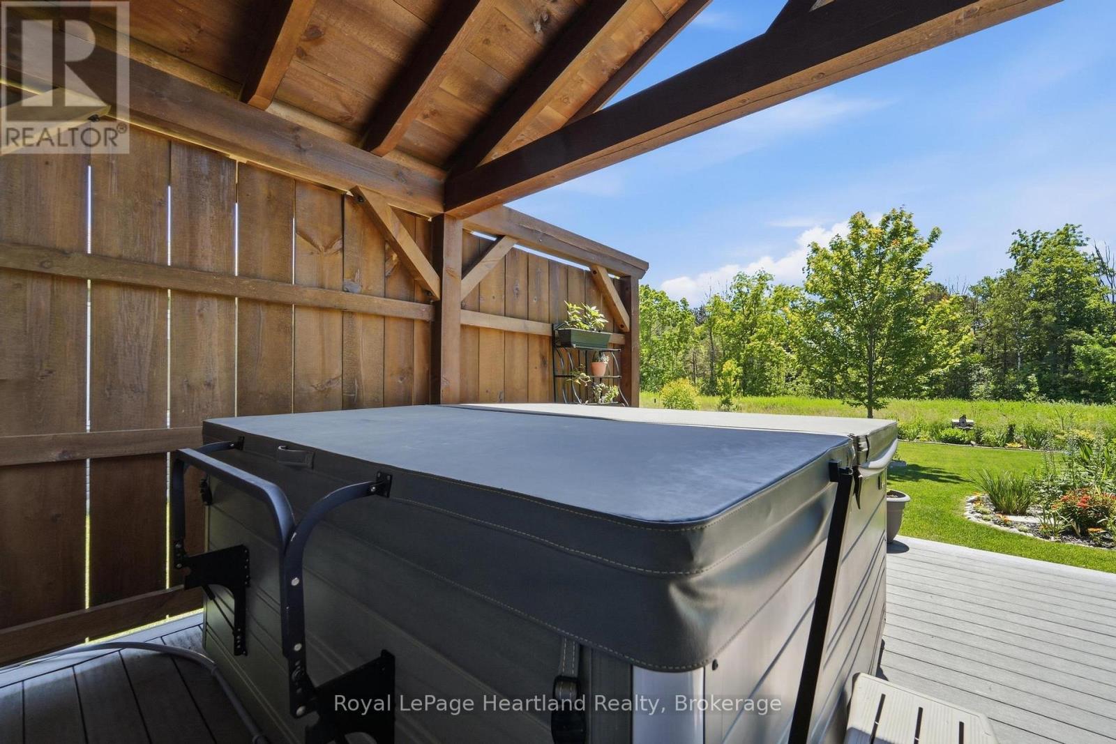 37 LAKE BREEZE DRIVE - Image 29