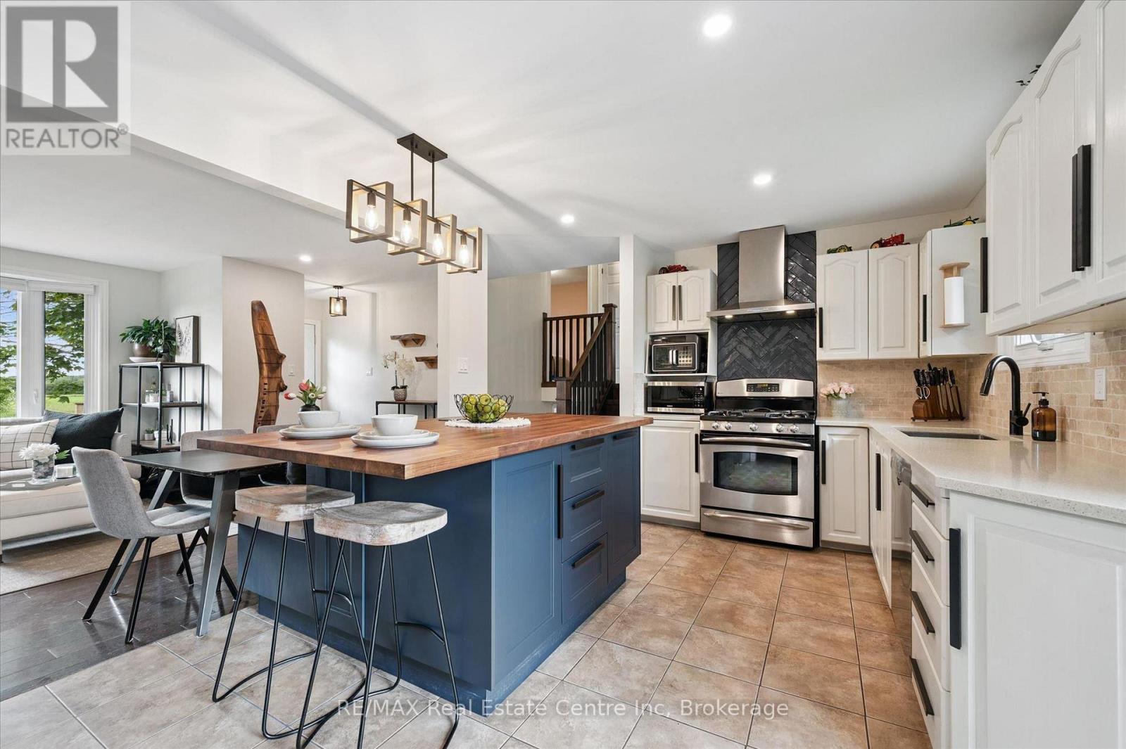 152 WELLINGTON ROAD 7 - 1
