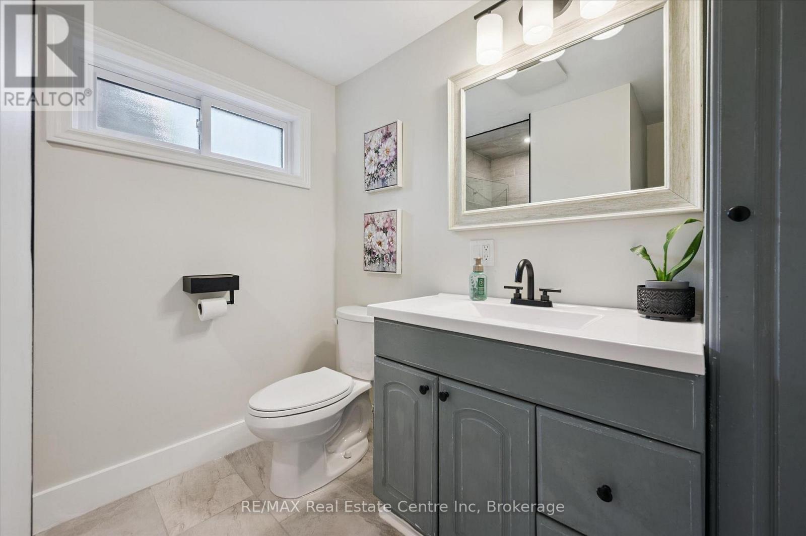 152 WELLINGTON ROAD 7 - 16