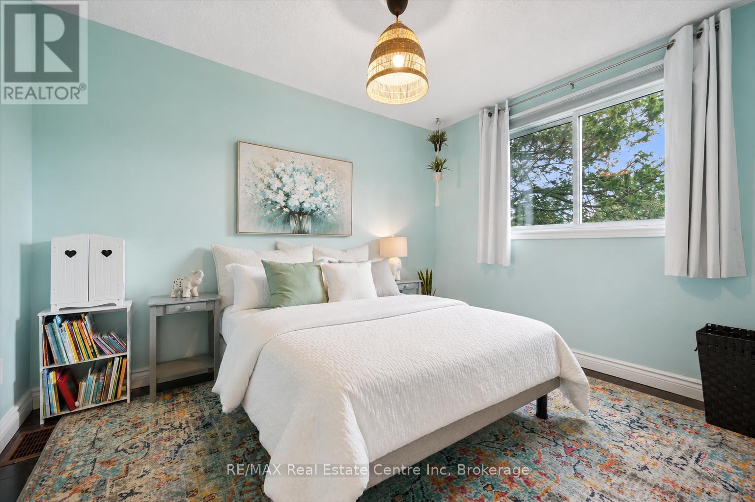152 WELLINGTON ROAD 7 - 20