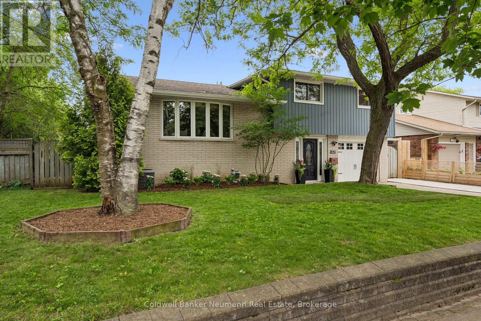 62 GLENBURNIE DRIVE - 2