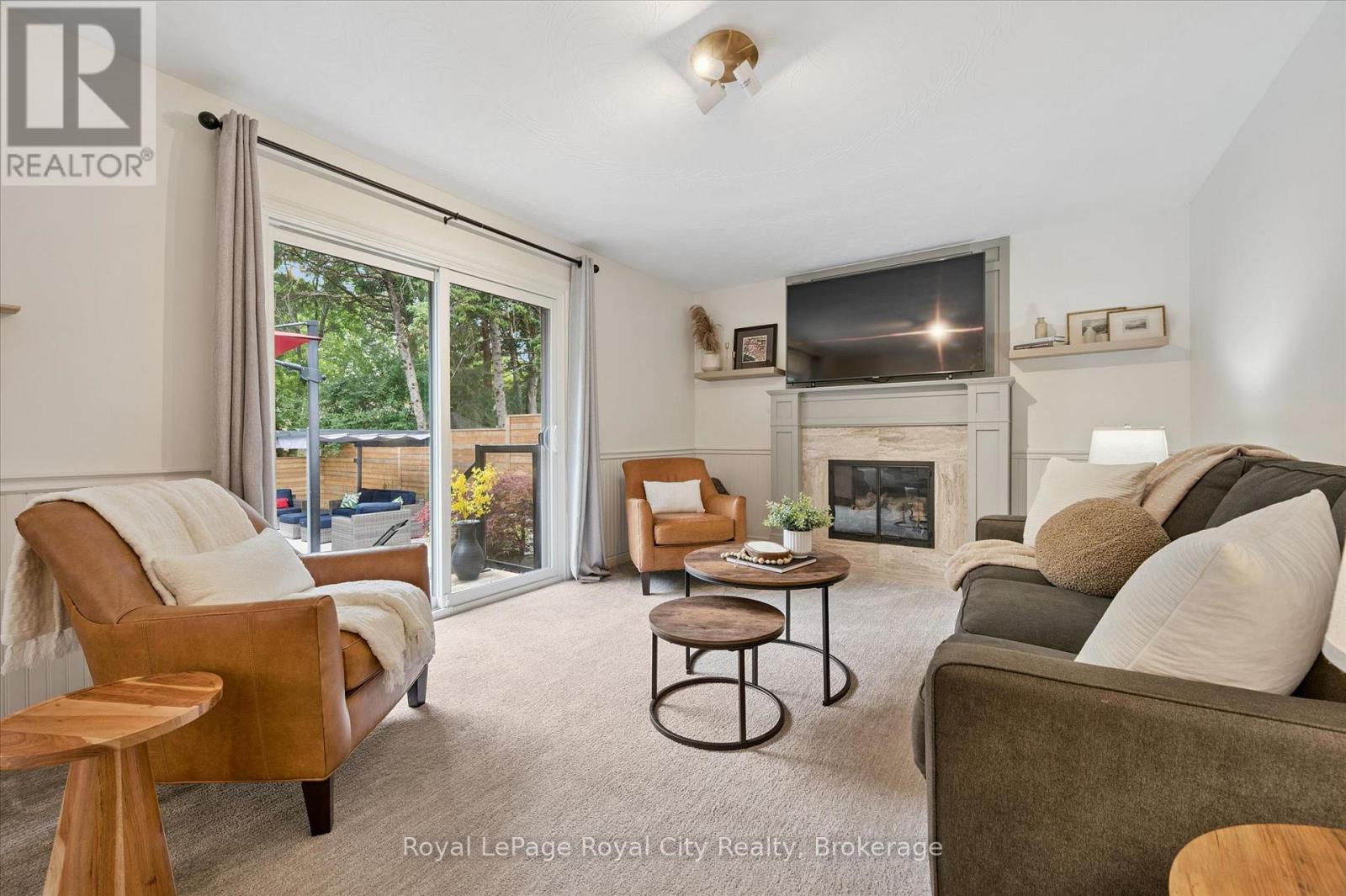 40 WALNUT DRIVE - 17