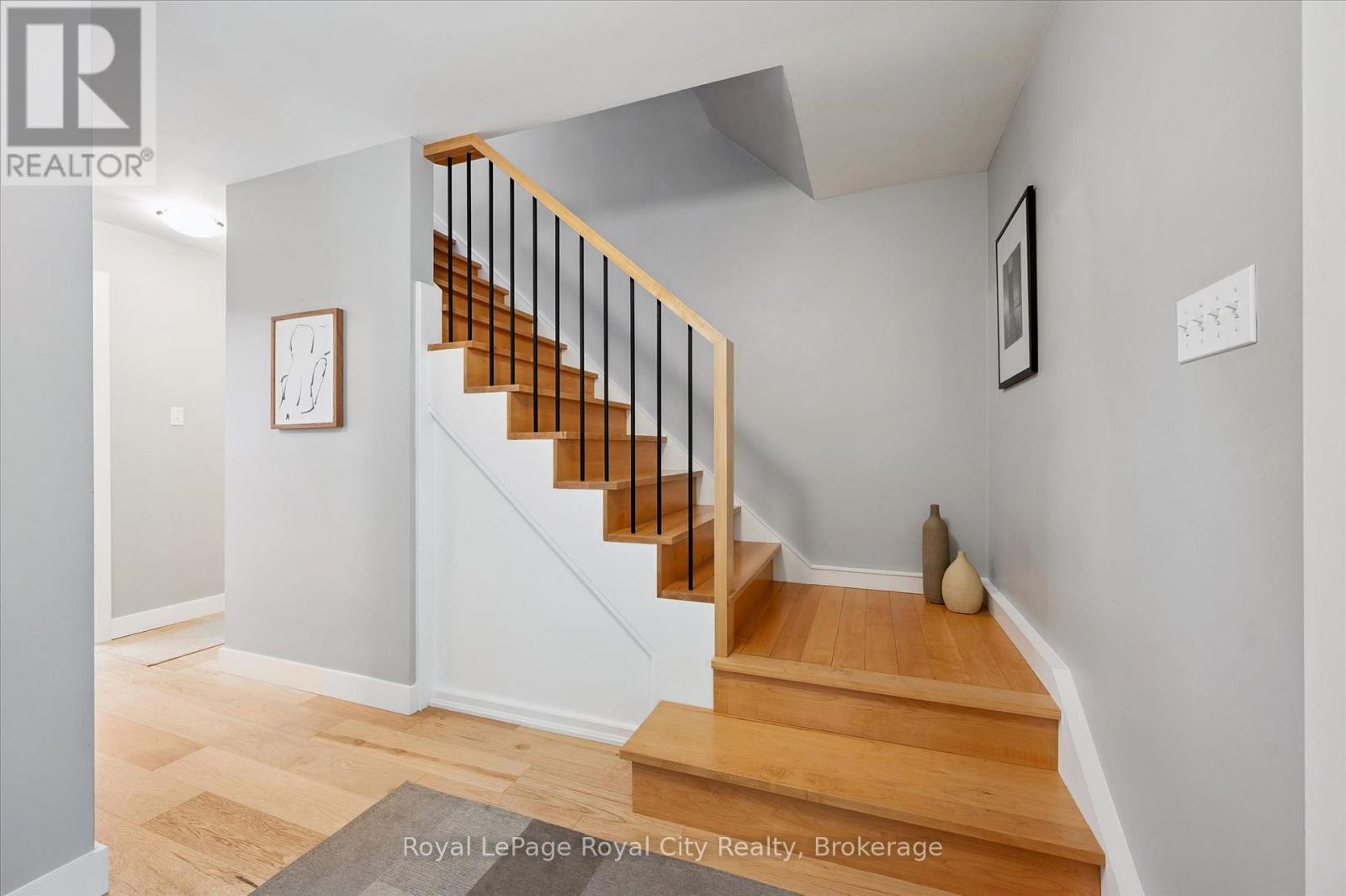 40 WALNUT DRIVE - 20
