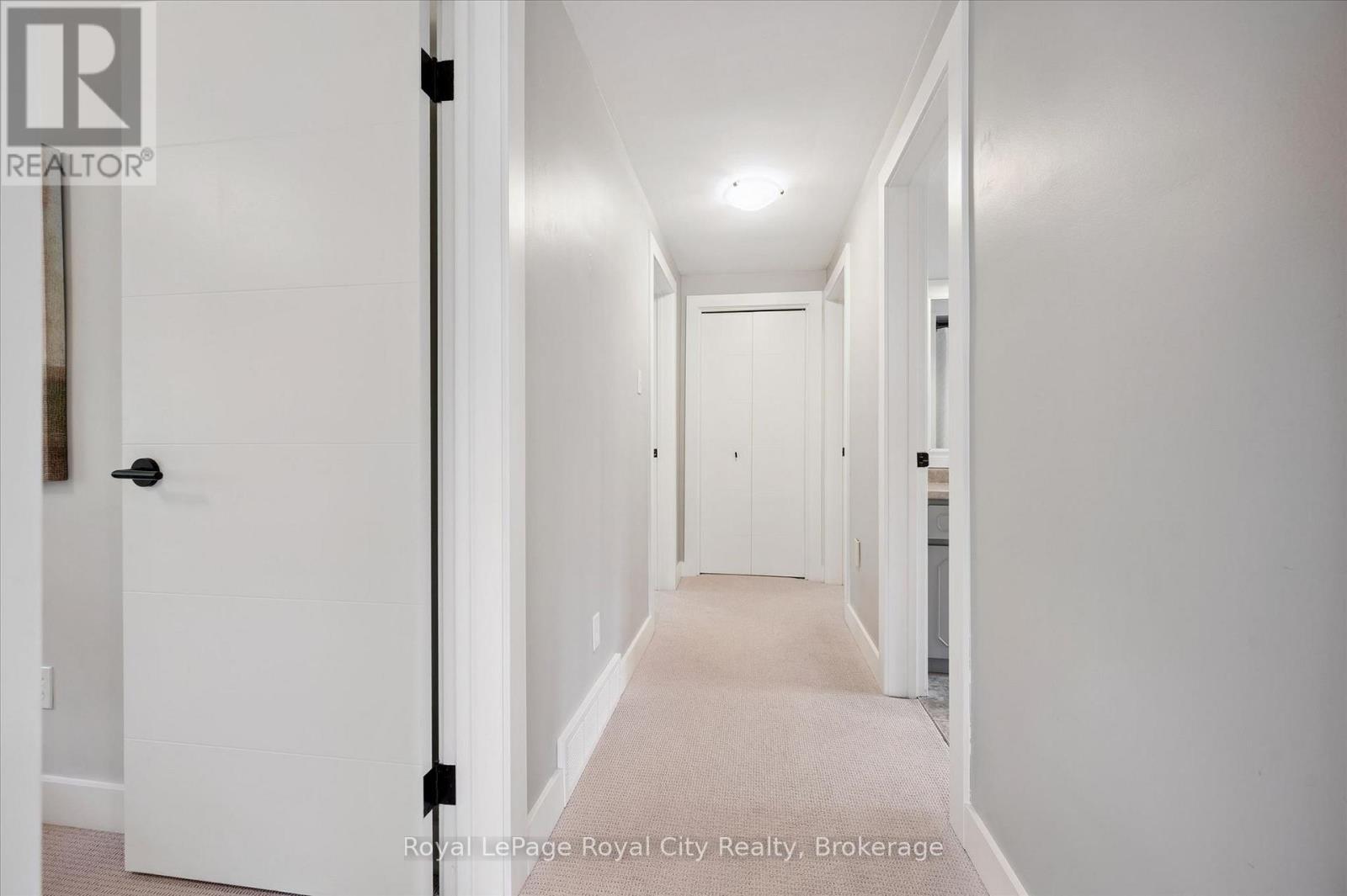 40 WALNUT DRIVE - 21