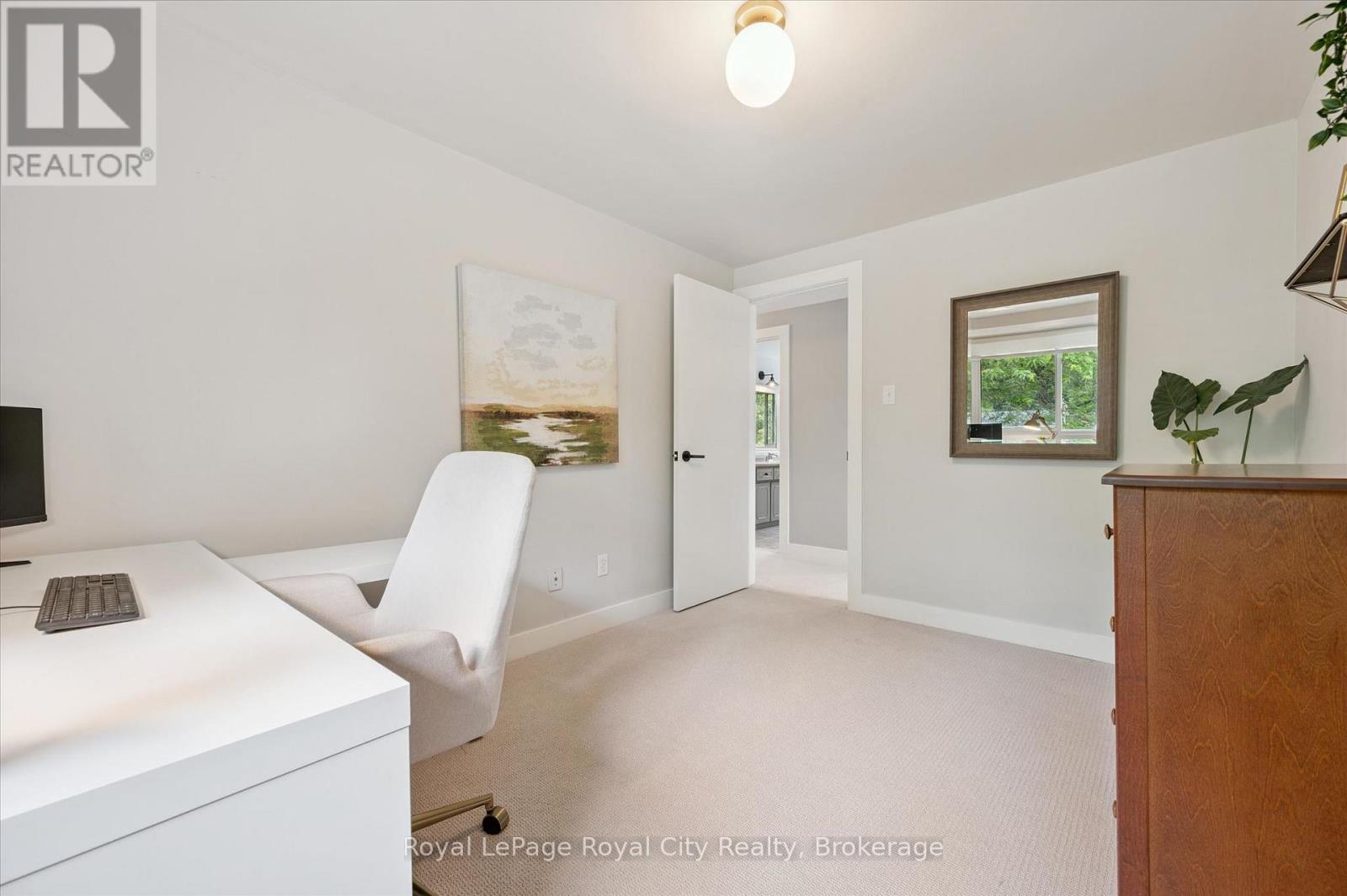40 WALNUT DRIVE - 25