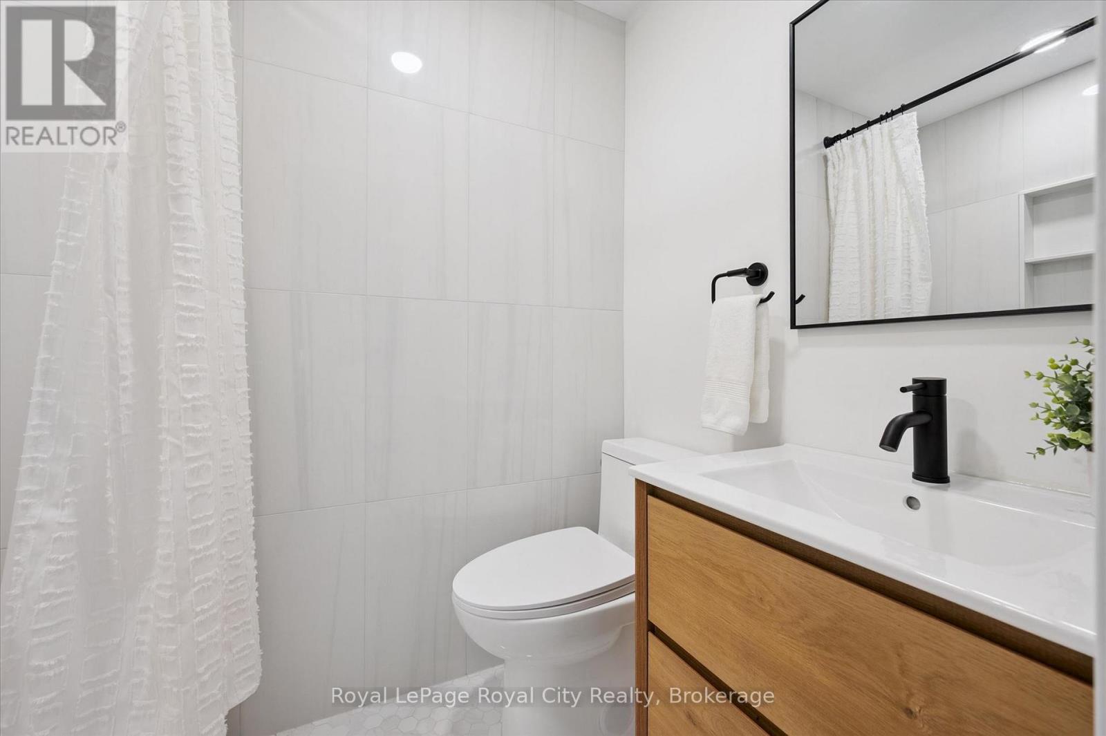 40 WALNUT DRIVE - 29