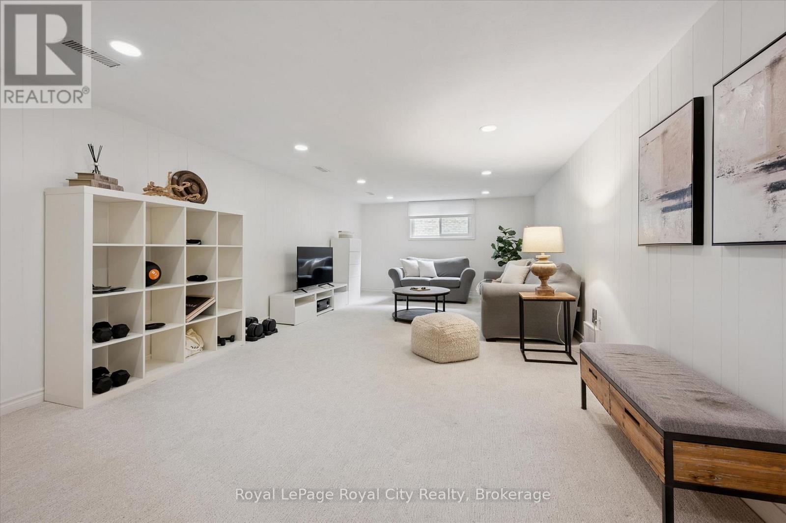 40 WALNUT DRIVE - 34