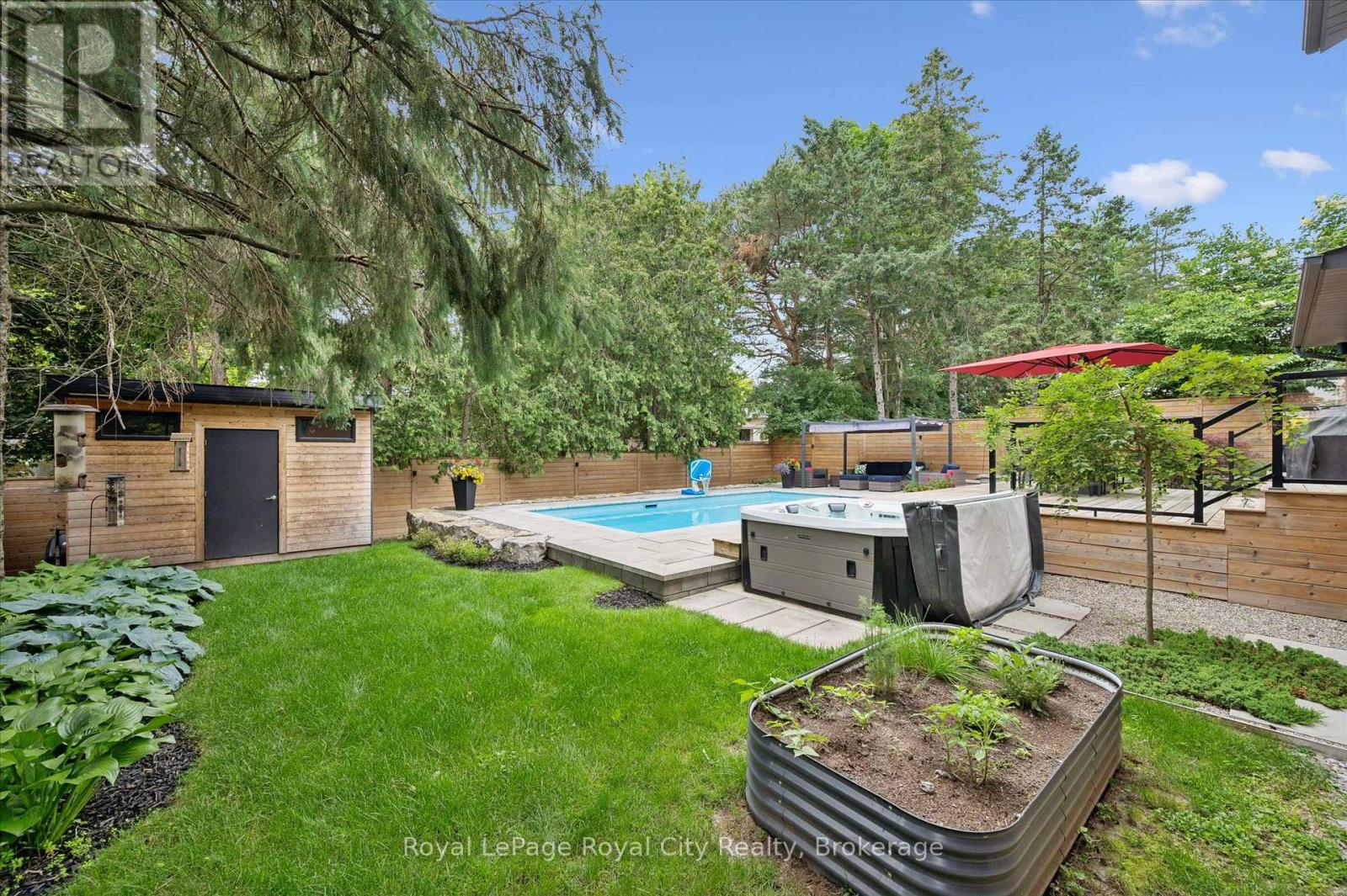 40 WALNUT DRIVE - 37