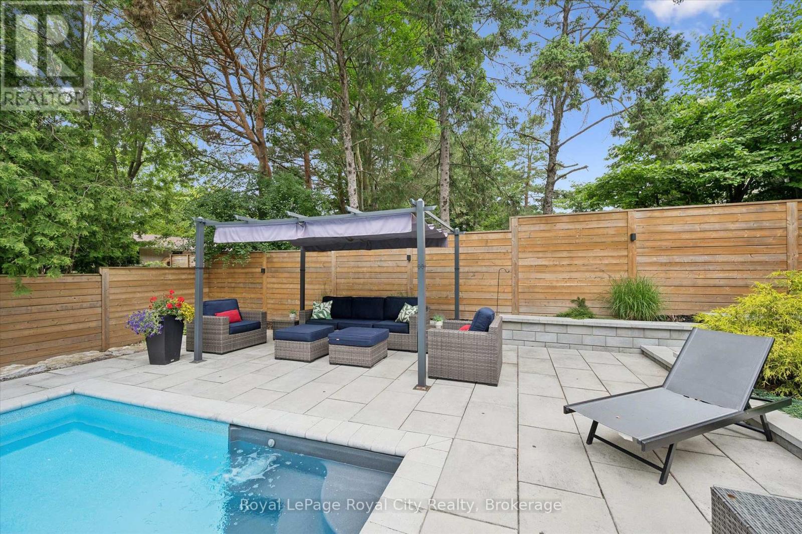 40 WALNUT DRIVE - 40
