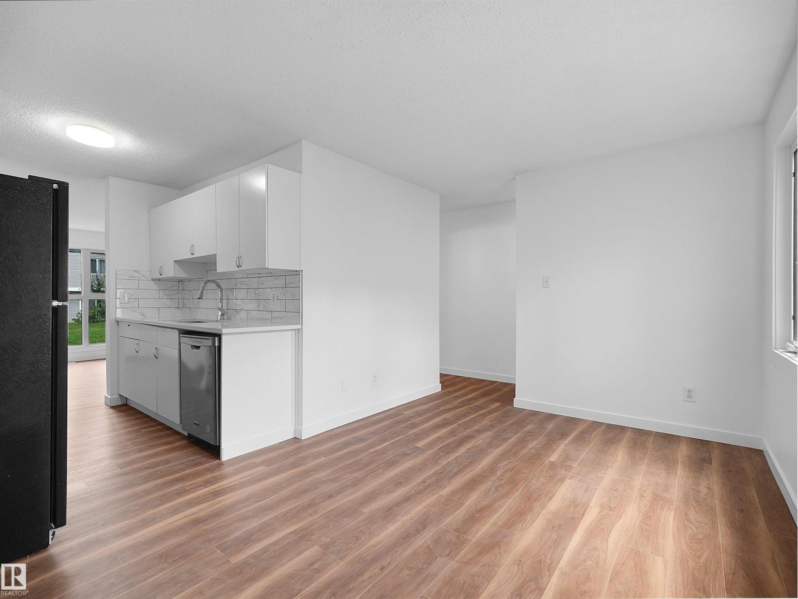#221 11421 34 ST NW — photo 6
