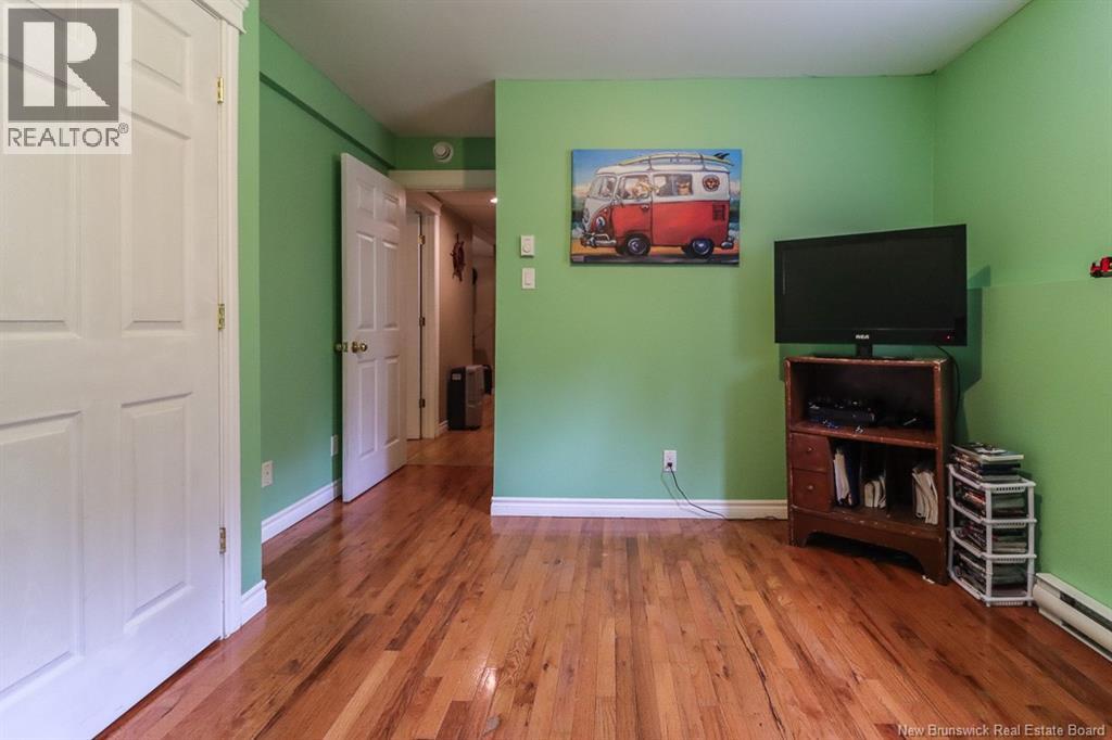 182 Grove Hill Road - 33