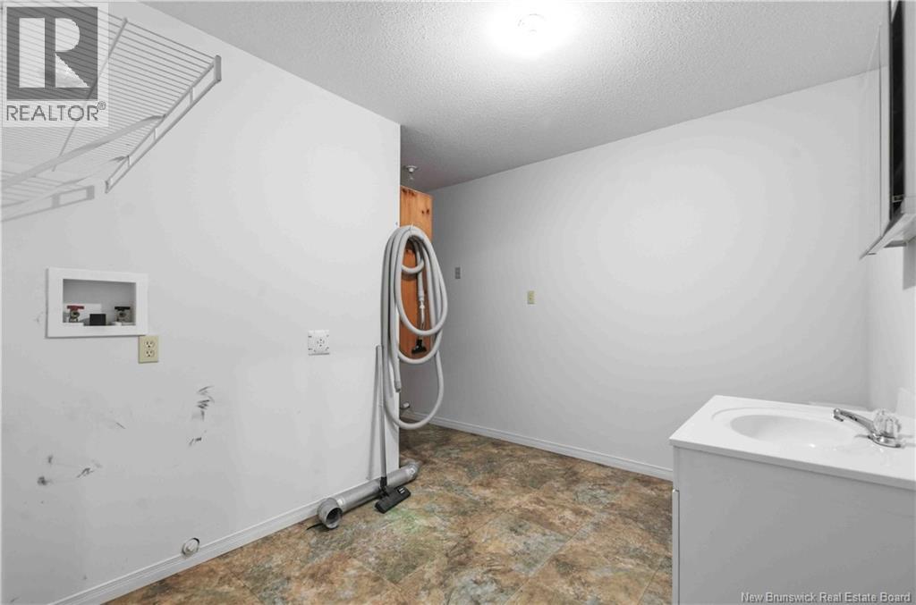 452 Pleasant Drive - Image 22