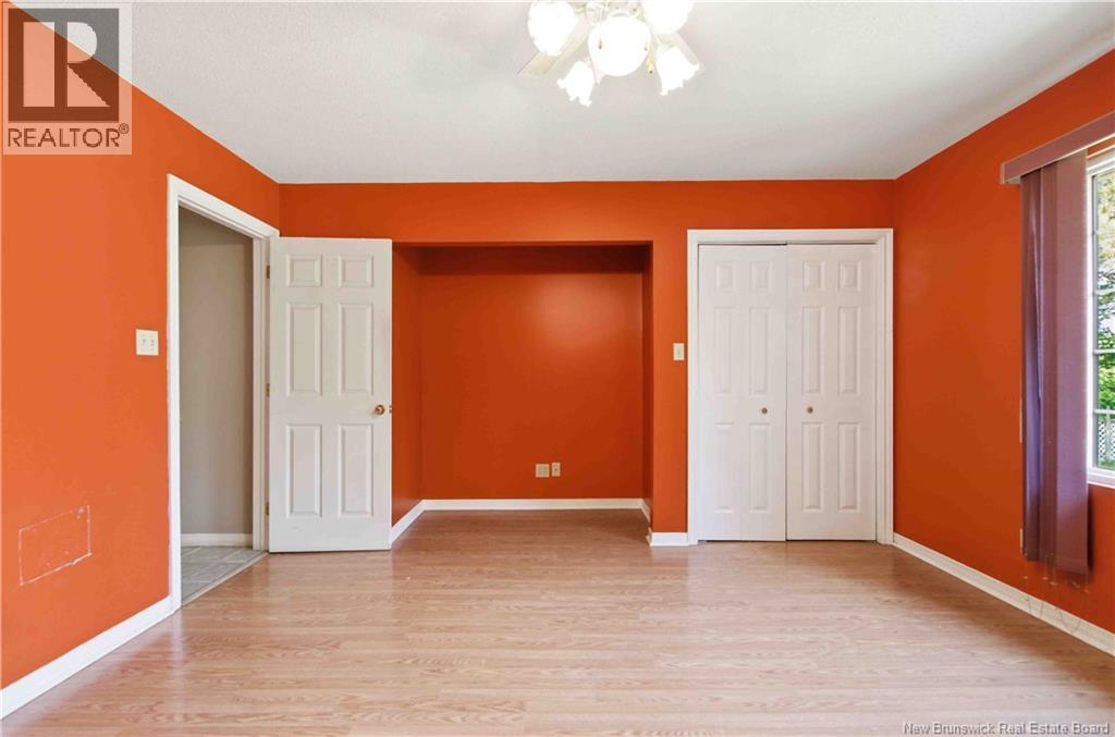 452 Pleasant Drive - Image 25