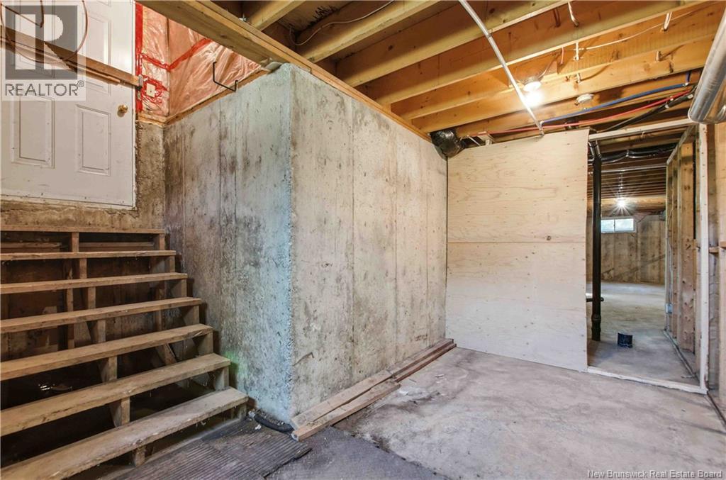 452 Pleasant Drive - Image 38