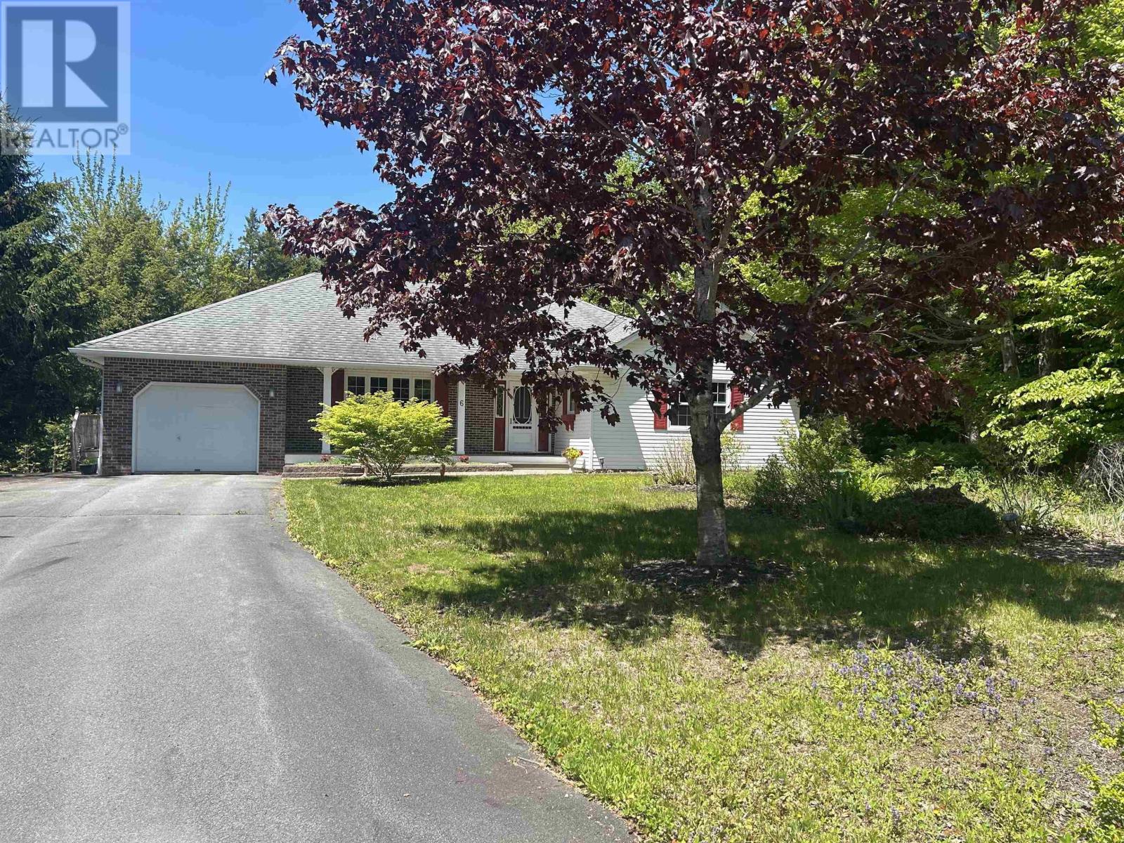 6 Ainsley Court - 3