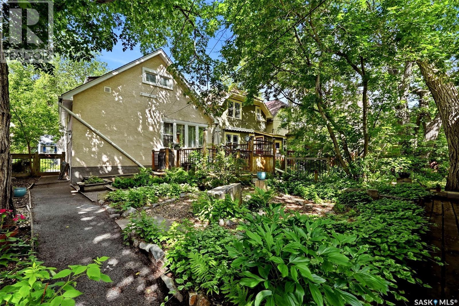 2917 Robinson STREET - 31