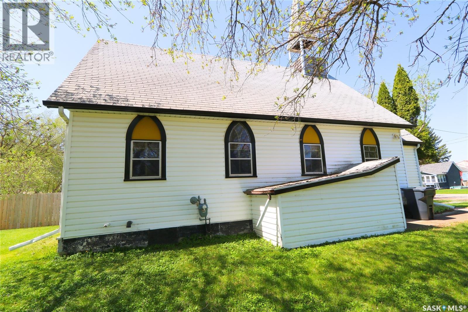 400 commercial STREET - photo 4