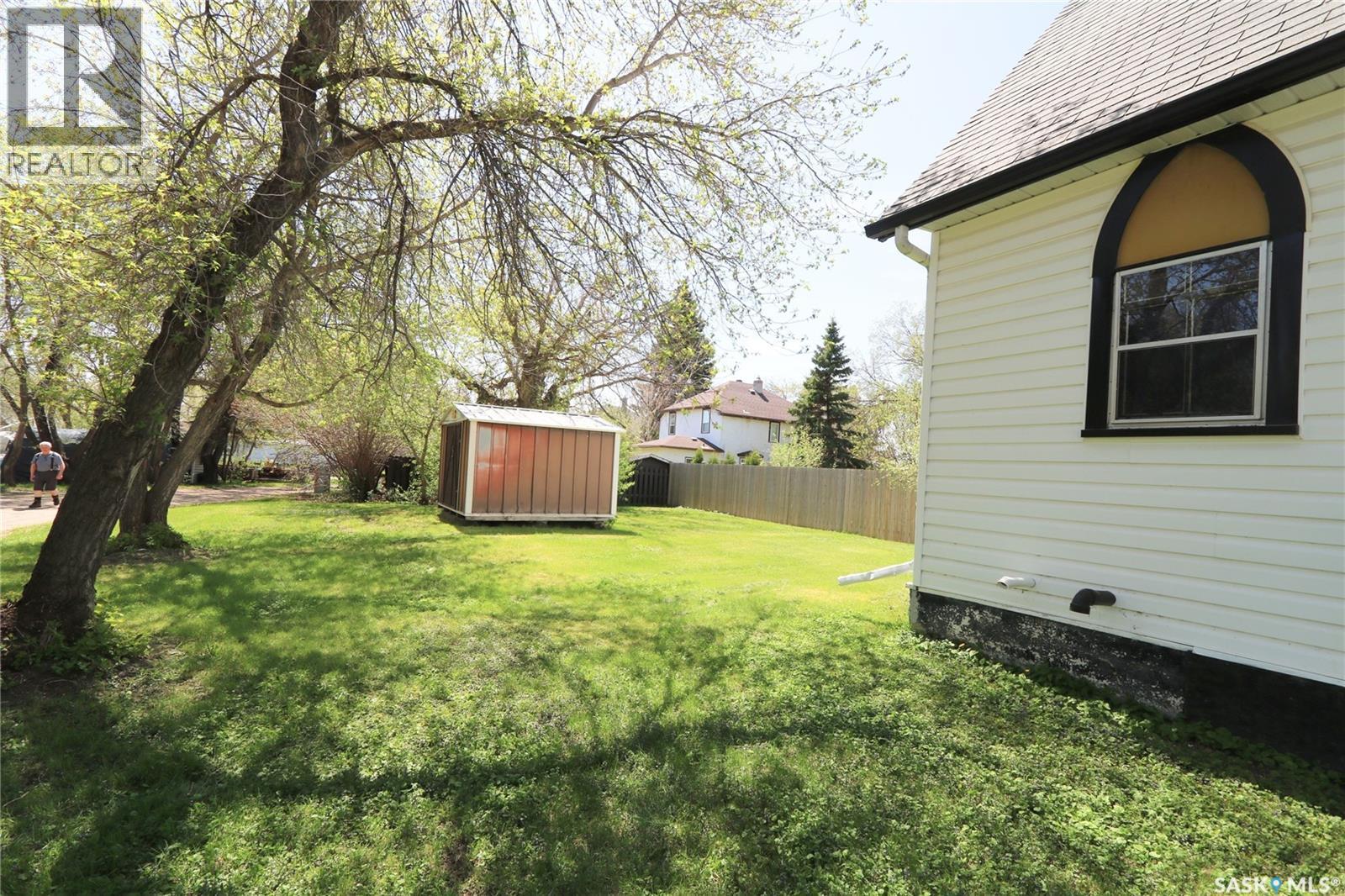 400 commercial STREET - photo 5