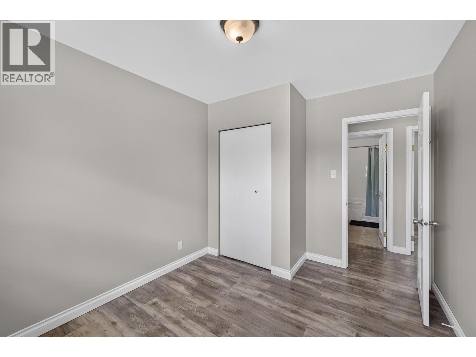 9720 105 AVENUE - 22