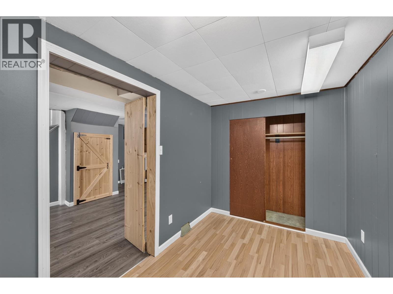 9720 105 AVENUE - 25