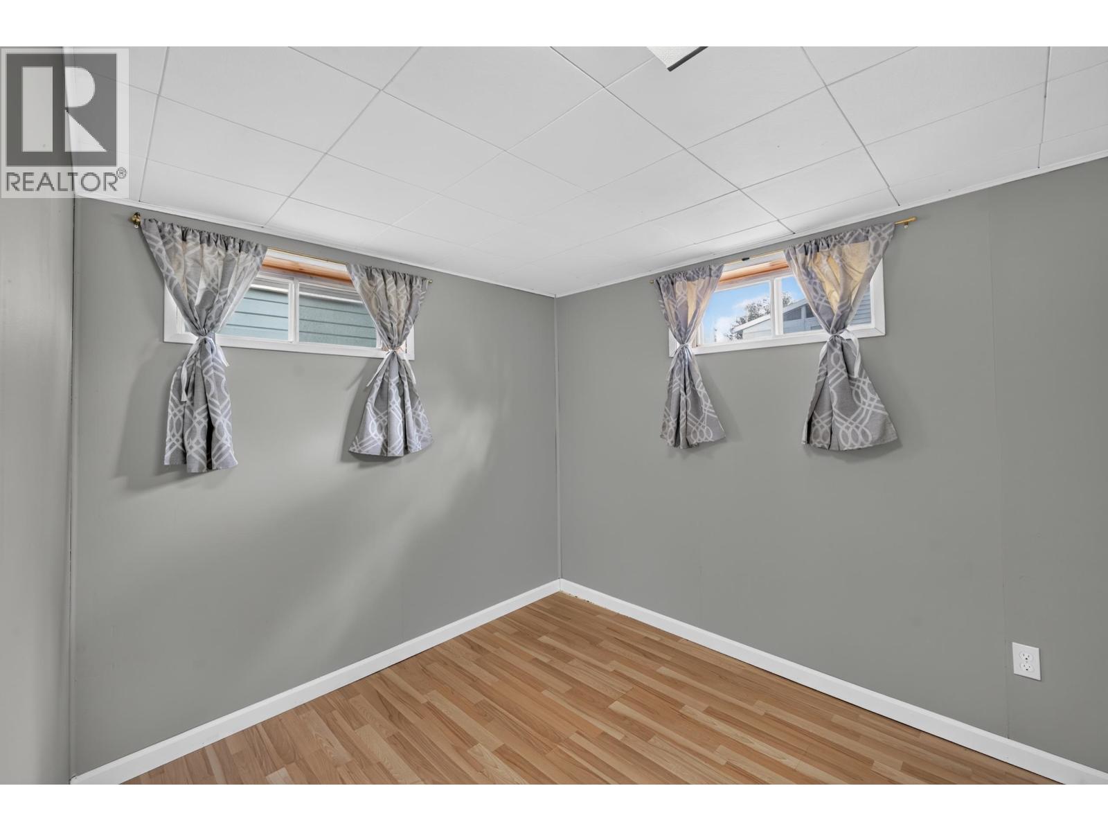 9720 105 AVENUE - 30
