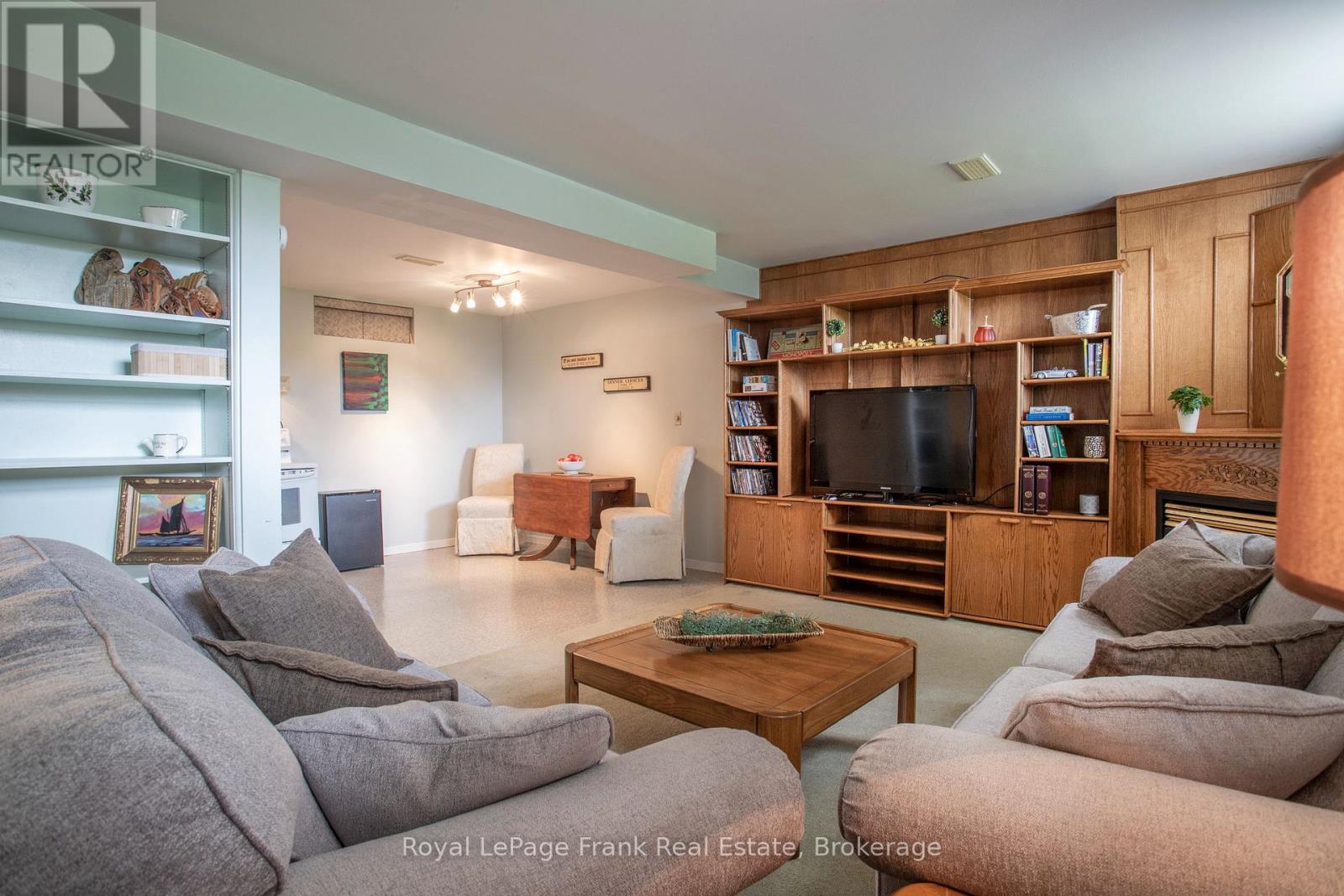 53 WILLIAMS POINT ROAD - 44