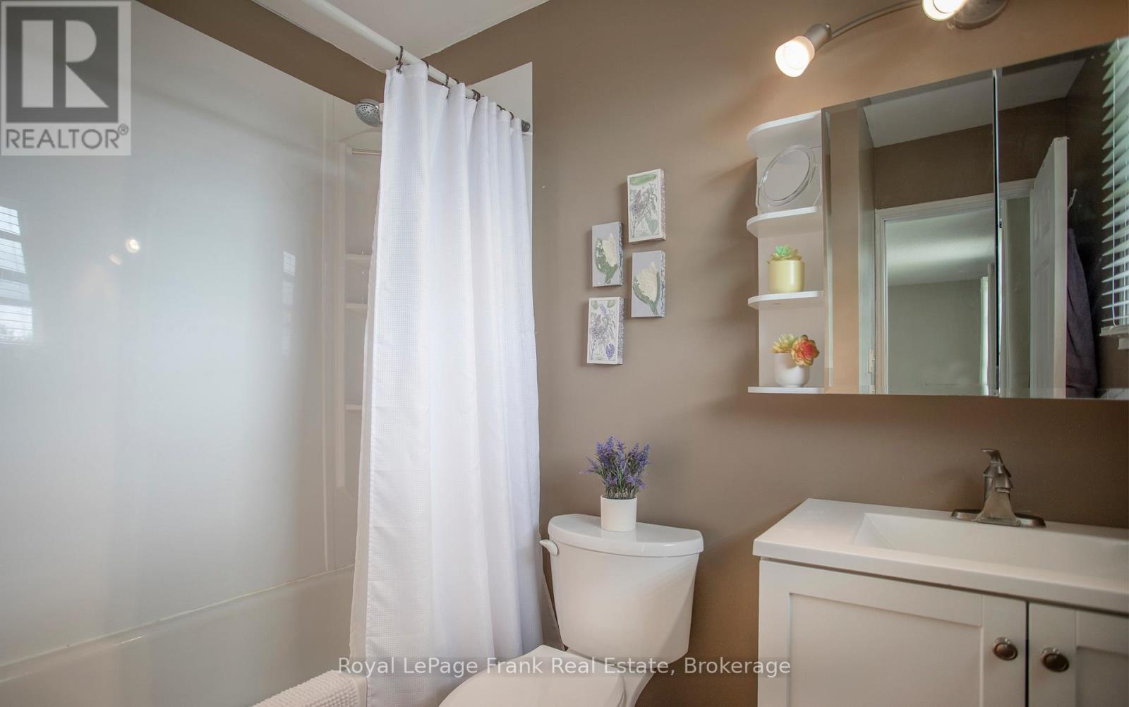 53 WILLIAMS POINT ROAD - 40