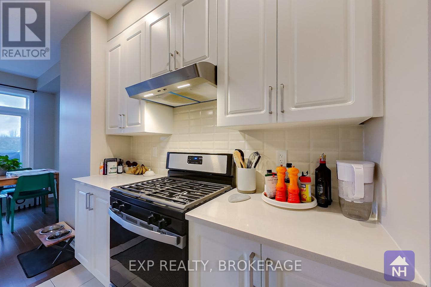 1439 SUMMER STREET - 10