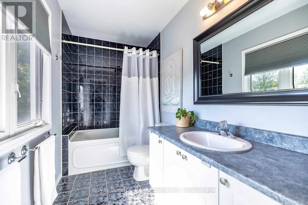 62 RAFTON STREET - 30