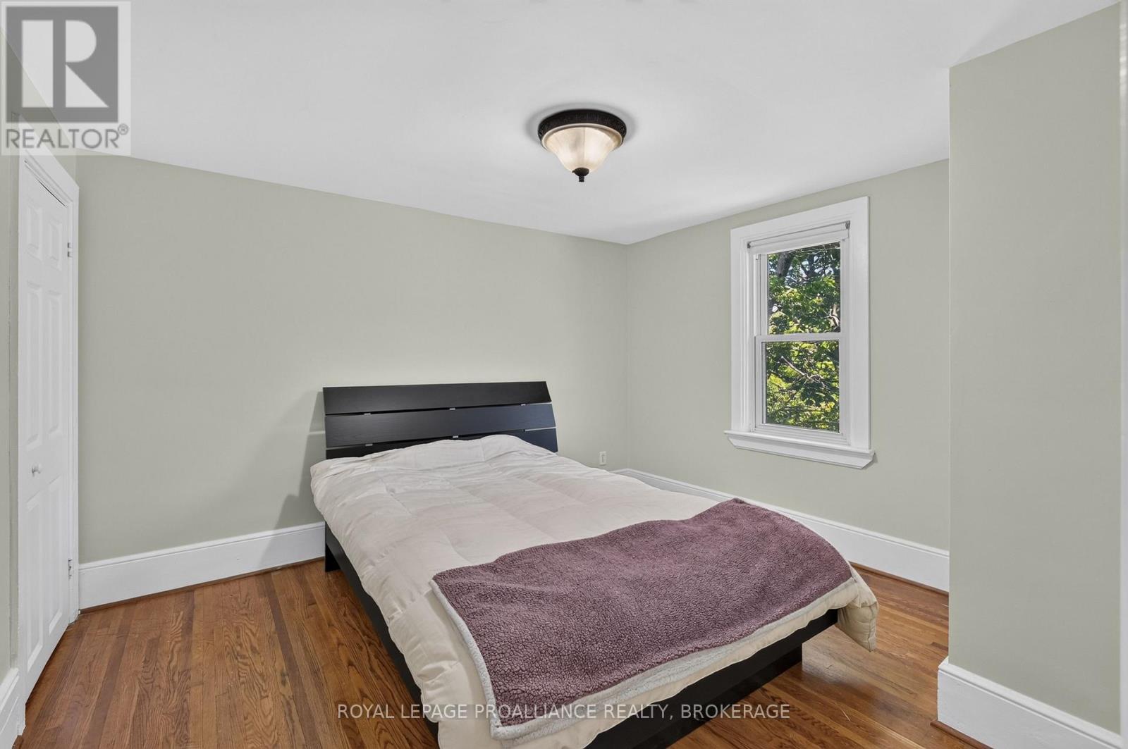 101 NAPIER STREET - 19