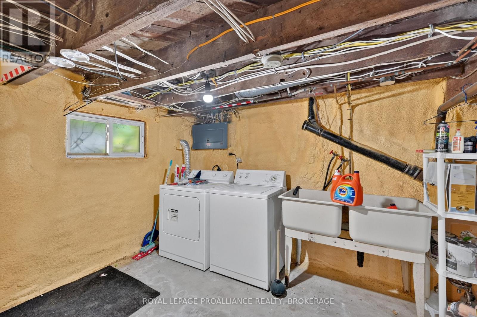 101 NAPIER STREET - 25